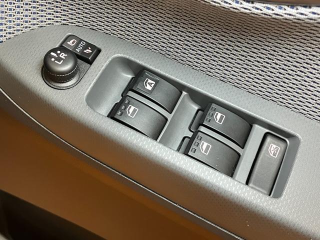 ムーヴカスタム RS SAスマアシ Bカメラ ステアリングスイッチ オートエアコン Pスタート エコアイドル 横滑り防止機能 誤発進抑制機能 電動格納ミラー キーフリー(神奈川県)の中古車