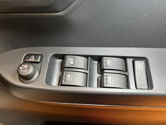 ミライースL SAIIIサポカーSワイド適合 エアコン Bカメラ コーナーセンサー 光軸調整ダイヤル オートハイビーム アイドリングストップ 横滑り防止機能 誤発進抑制機能 電動格納ミラー パワーウインドウ キーレス(神奈川県)の中古車