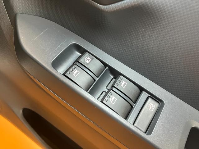 ミライースL SAIIIサポカーSワイド適合 Bカメラ エアコン コーナーセンサー 光軸調整ダイヤル オートハイビーム アイドリングストップ 横滑り防止機能 誤発進抑制機能 パワーウインドウ キーレス(神奈川県)の中古車