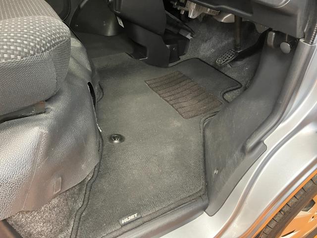 ハイゼットカーゴスローパー リヤレス+補助シート SAIII福祉車両 サポカーSワイド適合 車いす乗車 電動ウインチ 両側スライドドア エアコン USB接続端子 アイドリングストップ オートハイビーム リヤファン パワーウインドウ 後席補助シート キーレス(神奈川県)の中古車