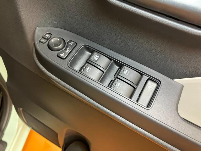 タントＸサポカーＳワイド適合　ミラクルオープンドア　Ｂカメラ　片側オートスライドドア　Ｐスタート　コーナーセンサー　シートヒーター　ステアリングスイッチ　ＵＳＢ接続端子　電動パーキングブレーキ　キーフリー（神奈川県）の中古車