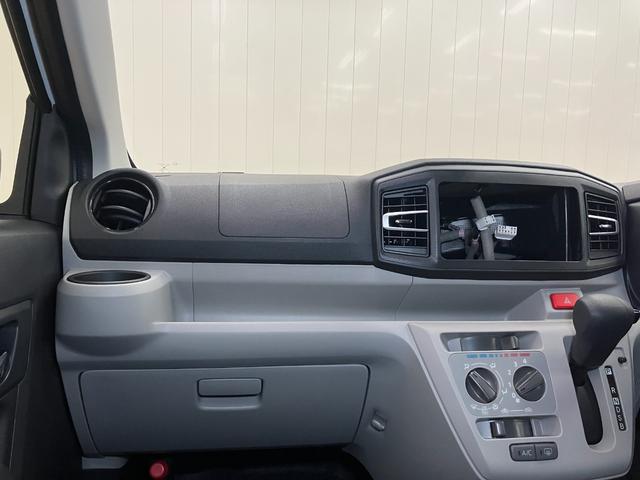 ミライースX SAIIIサポカーSワイド適合 エアコン Bカメラ コーナーセンサー 光軸調整ダイヤル オートハイビーム アイドリングストップ 横滑り防止機能 誤発進抑制機能 電動格納ミラー パワーウインドウ キーレス(神奈川県)の中古車