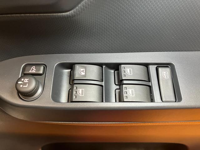 ミライースX SAIIIサポカーSワイド適合 エアコン Bカメラ コーナーセンサー 光軸調整ダイヤル オートハイビーム アイドリングストップ 横滑り防止機能 誤発進抑制機能 電動格納ミラー パワーウインドウ キーレス(神奈川県)の中古車