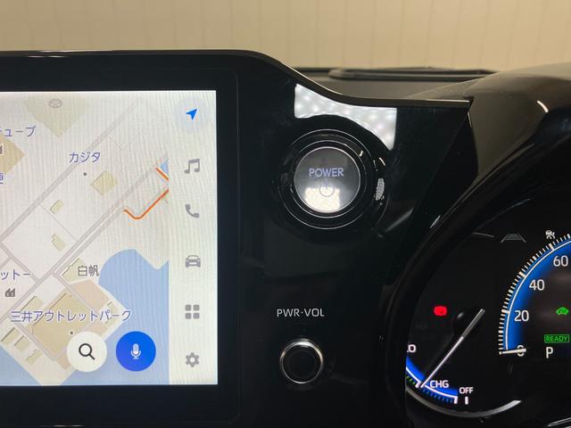 ヴォクシーハイブリッドＳ−Ｚハイブリッド車　衝突被害軽減ブレーキシステム　ＵＳＢ接続端子　ダブルエアコン　後席モニター　ステアリングスイッチ　レーダークルーズコントロール　マルチメディアオーディオ　電動パーキングブレーキ（神奈川県）の中古車