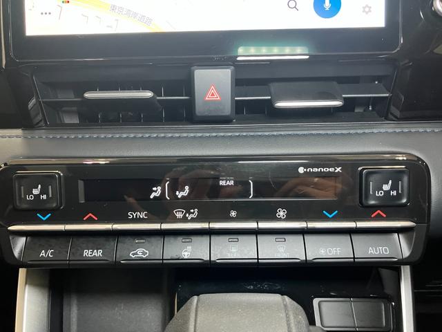 ヴォクシーハイブリッドＳ−Ｚハイブリッド車　衝突被害軽減ブレーキシステム　ＵＳＢ接続端子　ダブルエアコン　後席モニター　ステアリングスイッチ　レーダークルーズコントロール　マルチメディアオーディオ　電動パーキングブレーキ（神奈川県）の中古車