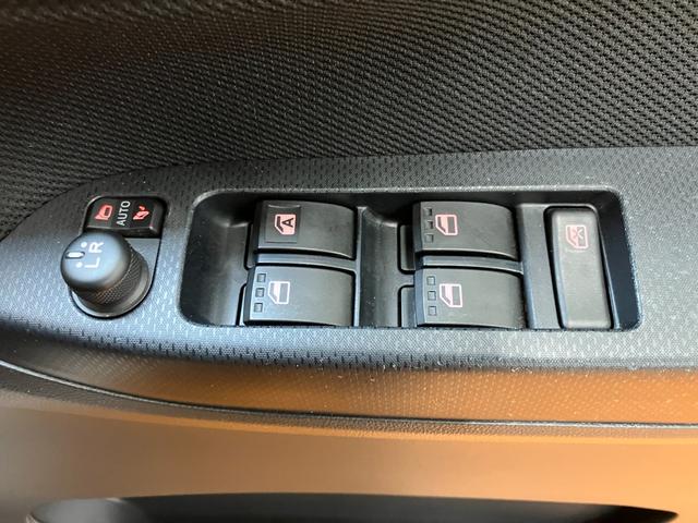 ムーヴXリミテッドII SAIIIサポカーSワイド適合 ステアリングスイッチ オートエアコン Pスタート 運転席シートヒーター アイドリングストップ 横滑り防止機能 誤発進抑制機能 オートハイビーム 光軸調整ダイヤル キーフリー(神奈川県)の中古車