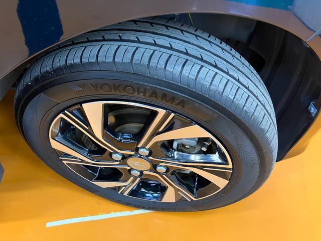 タントカスタムXサポカーSワイド適合 ミラクルオープンドア Bカメラ 片側オートスライドドア Pスタート コーナーセンサー ミラクルウォークスルー シートヒーター ステアリングスイッチ USB接続端子 キーフリー(神奈川県)の中古車