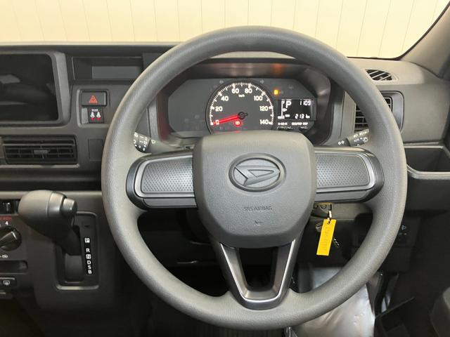 ハイゼットカーゴDXサポカーSワイド適合 エアコン アクセサリーソケット コーナーセンサー アイドリングストップ 光軸調整ダイヤル 横滑り防止機能 誤発進抑制機能 パワーウインドウ キーレス(神奈川県)の中古車