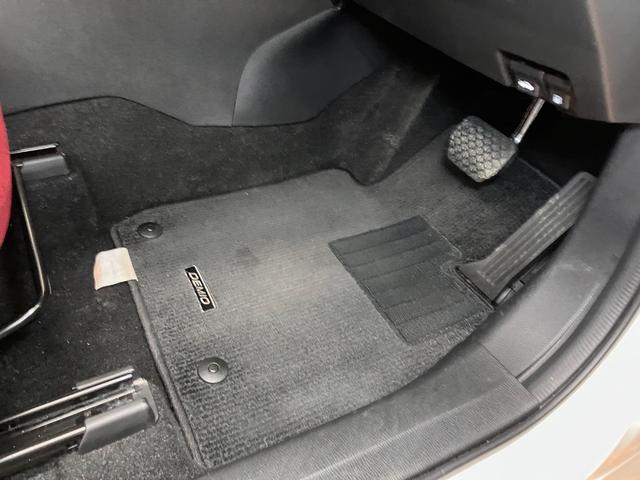 デミオ15Sノーブルクリムゾン衝突被害軽減ブレーキシステム ドラレコ 全周囲カメラ クルーズコントロール ステアリングスイッチ シートヒーター USB接続端子 ヘッドアップディスプレイ ETC コーナーセンサー キーフリー(神奈川県)の中古車