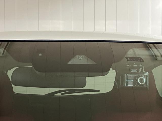 デミオ15Sノーブルクリムゾン衝突被害軽減ブレーキシステム ドラレコ 全周囲カメラ クルーズコントロール ステアリングスイッチ シートヒーター USB接続端子 ヘッドアップディスプレイ ETC コーナーセンサー キーフリー(神奈川県)の中古車