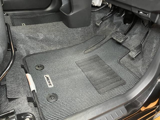 ムーヴカスタム　ＲＳｍｏｍｏ製ステアリングホイール　オートエアコン　Ｐスタート　エコアイドル　電動格納ミラー　パワーウインドウ　ＥＴＣ　キーフリー（神奈川県）の中古車