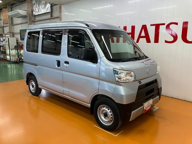 ハイゼットカーゴデラックスＳＡIII４ＷＤ　両側スライドドア　エアコン　ＵＳＢ接続端子　アイドリングストップ　オートハイビーム　横滑り防止機能　誤発進抑制機能　光軸調整ダイヤル　パワーウインドウ　ＥＴＣ　キーレス（神奈川県）の中古車