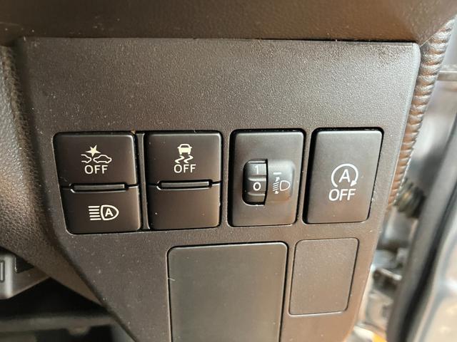 ハイゼットカーゴデラックスＳＡIII４ＷＤ　両側スライドドア　エアコン　ＵＳＢ接続端子　アイドリングストップ　オートハイビーム　横滑り防止機能　誤発進抑制機能　光軸調整ダイヤル　パワーウインドウ　ＥＴＣ　キーレス（神奈川県）の中古車