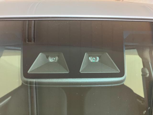 ハイゼットカーゴデラックスＳＡIII４ＷＤ　両側スライドドア　エアコン　ＵＳＢ接続端子　アイドリングストップ　オートハイビーム　横滑り防止機能　誤発進抑制機能　光軸調整ダイヤル　パワーウインドウ　ＥＴＣ　キーレス（神奈川県）の中古車