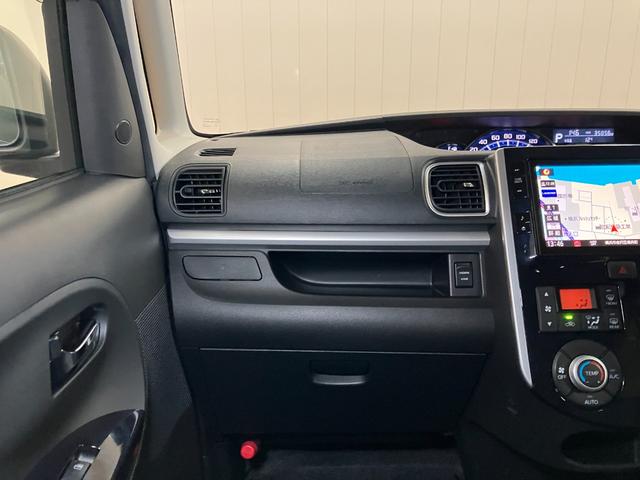 タントカスタムＲＳ　トップエディションＳＡIIIサポカーＳワイド適合　パノラマモニター対応　ミラクルオープンドア　両側オートスライドドア　ＥＴＣ　ドラレコ　ステアリングスイッチ　運転席シートヒーター　オートエアコン　ＵＳＢ接続端子　キーフリー（神奈川県）の中古車