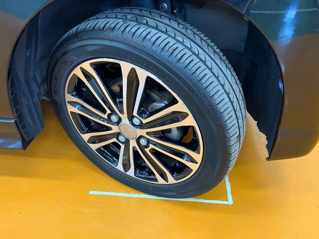 タントカスタムＲＳ　トップエディションＳＡIIIサポカーＳワイド適合　パノラマモニター対応　ミラクルオープンドア　両側オートスライドドア　ＥＴＣ　ドラレコ　ステアリングスイッチ　運転席シートヒーター　オートエアコン　ＵＳＢ接続端子　キーフリー（神奈川県）の中古車