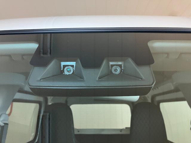 ハイゼットカーゴＤＸサポカーＳワイド適合　ラジオ　エアコン　アクセサリーソケット　コーナーセンサー　アイドリングストップ　光軸調整ダイヤル　横滑り防止機能　誤発進抑制機能　パワーウインドウ　キーレス（神奈川県）の中古車