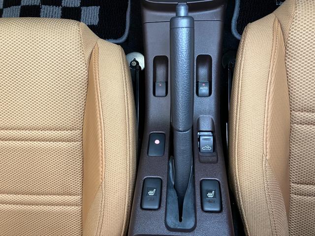 コペンセロオープンカー 二人乗 アクティブトップ スポーツシート シートヒーター ステアリングスイッチ Pスタート ETC 横滑り防止機能 誤発進抑制機能(神奈川県)の中古車