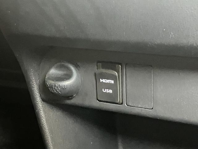 ムーヴキャンバスＧメイクアップリミテッド　ＳＡIIIサポカーＳワイド適合　ドラレコ　パノラマモニター対応　両側オートスライドドア　ステアリングスイッチ　Ｐスタート　アイドリングストップ　ＵＳＢ接続端子　置きラクボックス　キーフリー（神奈川県）の中古車