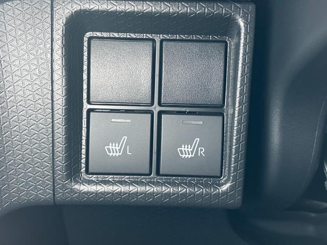 タントカスタムＲＳサポカーＳワイド適合　ミラクルオープンドア　両側オートスライドドア　パノラマモニター対応　電動パーキングブレーキ　ステアリングスイッチ　シートヒーター　オートエアコン　コーナーセンサー　キーフリー（神奈川県）の中古車