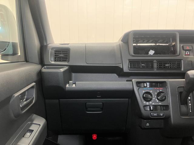 ハイゼットカーゴクルーズサポカーＳワイド適合　エアコン　Ｐスタート　アプリケーションソケット　Ｐスタート　コーナーセンサー　横滑り防止機能　誤発進抑制機能　電動格納ミラー　パワーウインドウ　キーフリー（神奈川県）の中古車