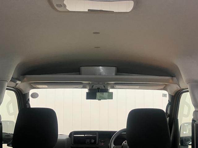 ハイゼットカーゴクルーズサポカーＳワイド適合　エアコン　Ｐスタート　アプリケーションソケット　Ｐスタート　コーナーセンサー　横滑り防止機能　誤発進抑制機能　電動格納ミラー　パワーウインドウ　キーフリー（神奈川県）の中古車