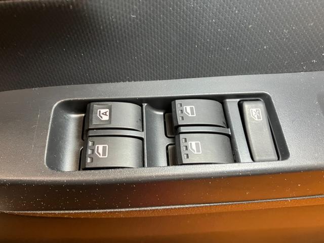 ミライースＬ　ＳＡIIIサポカーＳワイド適合　エアコン　コーナーセンサー　光軸調整ダイヤル　オートハイビーム　アイドリングストップ　横滑り防止機能　誤発進抑制機能　パワーウインドウ　キーレス（神奈川県）の中古車