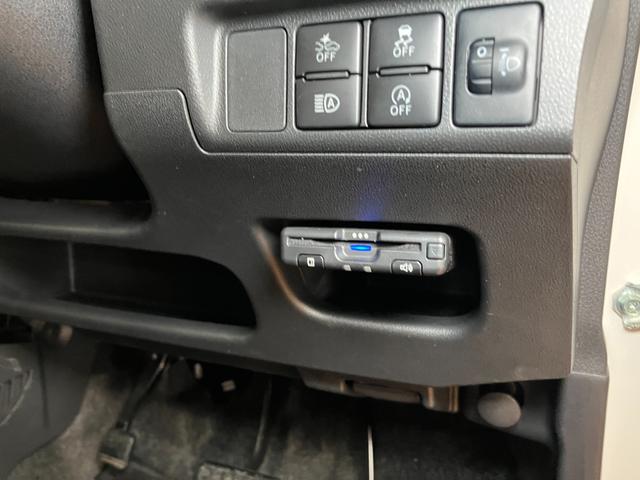 キャストアクティバＧ　ＳＡIIIサポカーＳワイド適合　ドラレコ　パノラマモニター対応　ステアリングスイッチ　ＵＳＢ接続端子　オートエアコン　Ｐスタート　オートハイビーム　横滑り防止機能　誤発進抑制機能　シートヒーター　キーフリー（神奈川県）の中古車