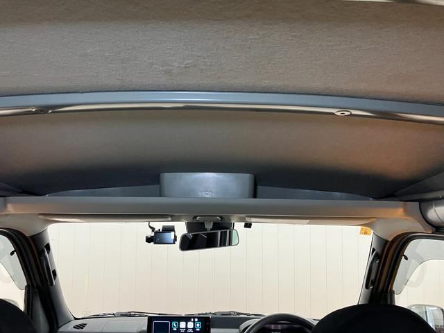 ハイゼットカーゴＤＸサポカーＳワイド適合　ドラレコ　ディスプレイオーディオ　ＵＳＢ接続端子　エアコン　アクセサリーソケット　コーナーセンサー　光軸調整ダイヤル　横滑り防止機能　誤発進抑制機能　パワーウインドウ　キーレス（神奈川県）の中古車