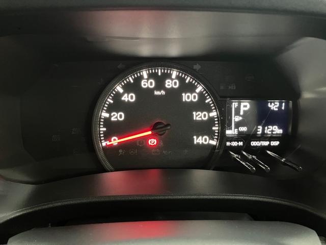 ハイゼットカーゴＤＸサポカーＳワイド適合　ラジオ　エアコン　アクセサリーソケット　コーナーセンサー　アイドリングストップ　光軸調整ダイヤル　横滑り防止機能　誤発進抑制機能　パワーウインドウ　キーレス（神奈川県）の中古車