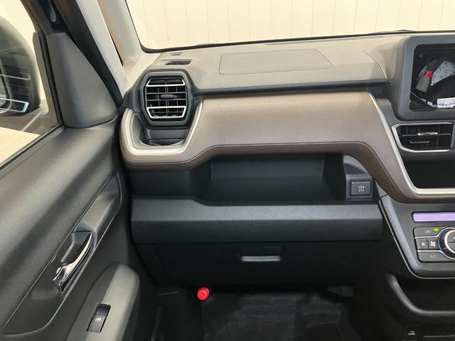 ムーヴＲＳサポカーＳワイド適合　両側オートスライドドア　全車速追従機能付ＡＣＣ　ステアリングスイッチ　電動パーキングブレーキ　Ｐスタート　コーナーセンサー　キーフリー（神奈川県）の中古車