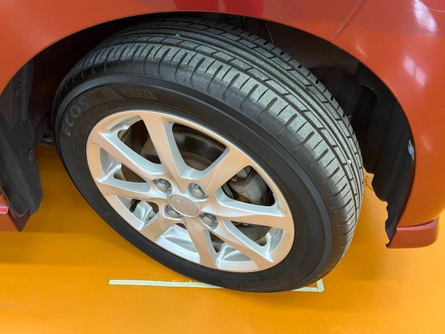 ムーヴカスタム　Ｘ　ＳＡスマアシ　Ｂカメラ　ステアリングスイッチ　オートエアコン　ＵＳＢ接続端子　Ｐスタート　エコアイドル　横滑り防止機能　誤発進抑制機能　キーフリー（神奈川県）の中古車