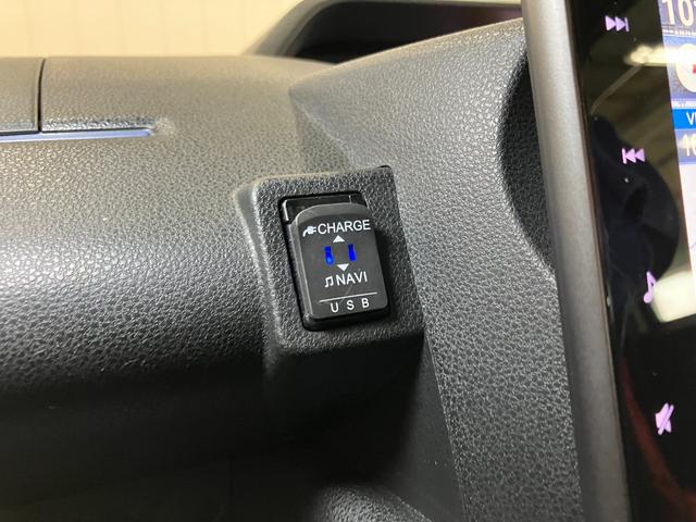 タントカスタムＲＳスタイルセレクションサポカーＳワイド適合　ドラレコ　ミラクルオープンドア　両側オートスライドドア　ミラクルウォークスルー　全車速追従機能付ＡＣＣ　パノラマモニター対応　ステアリングスイッチ　シートヒーター　キーフリー（神奈川県）の中古車