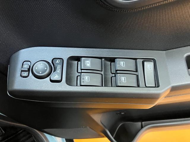 タフトＧ　ダーククロムベンチャーサポカーＳワイド適合　スカイフィールトップ　電動パーキングブレーキ　全車速追従機能付ＡＣＣ　パノラマモニター対応　ステアリングスイッチ　シートヒーター　ＵＳＢ接続端子　Ｐスタート　コーナーセンサー（神奈川県）の中古車