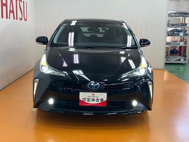 プリウスＳツーリングセレクションハイブリッド車　衝突被害軽減ブレーキシステム　ドラレコ　クルーズコントロール　ステアリングスイッチ　Ｐスタート　オートハイビーム　シートヒーター　ＥＴＣ　キーフリー（神奈川県）の中古車