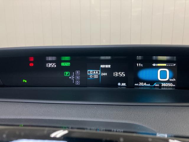 プリウスＳツーリングセレクションハイブリッド車　衝突被害軽減ブレーキシステム　ドラレコ　クルーズコントロール　ステアリングスイッチ　Ｐスタート　オートハイビーム　シートヒーター　ＥＴＣ　キーフリー（神奈川県）の中古車