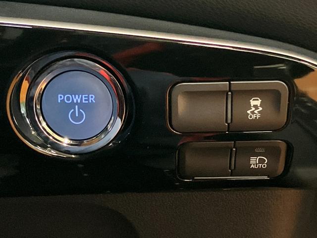 プリウスＳツーリングセレクションハイブリッド車　衝突被害軽減ブレーキシステム　ドラレコ　クルーズコントロール　ステアリングスイッチ　Ｐスタート　オートハイビーム　シートヒーター　ＥＴＣ　キーフリー（神奈川県）の中古車