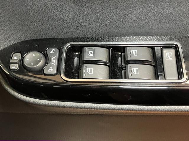 タントカスタムRSサポカーSワイド適合 ドラレコ ミラクルオープンドア 両側オートスライドドア 電動パーキングブレーキ パノラマモニター対応 ステアリングスイッチ シートヒーター オートエアコン コーナーセンサー(神奈川県)の中古車