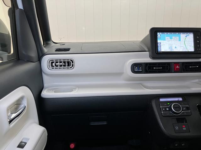 ムーヴキャンバスストライプスＧサポカーＳワイド適合　ドラレコ　パノラマモニター対応　ＵＳＢ接続端子　電動パーキングブレーキ　シートヒーター　両側オートスライドドア　Ｐスタート　ＵＳＢ接続端子　ホッとカップホルダー　ＥＴＣ（神奈川県）の中古車