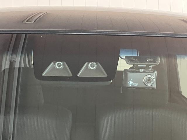 ムーヴカスタム　ＸリミテッドII　ＳＡIIIサポカーＳワイド適合　ドラレコ　ステアリングスイッチ　パノラマモニター対応　Ｐスタート　運転席シートヒーター　アイドリングストップ　横滑り防止機能　誤発進抑制機能　オートハイビーム　キーフリー（神奈川県）の中古車