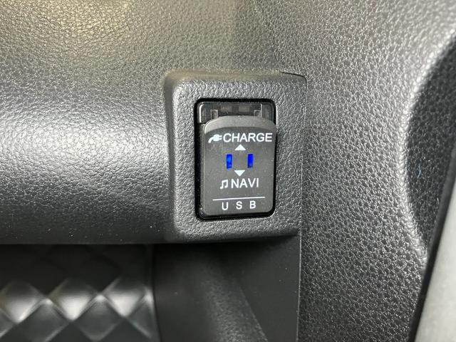 タントカスタムＲＳサポカーＳワイド適合　ドラレコ　ミラクルオープンドア　全車速追従機能付ＡＣＣ　両側オートスライドドア　パノラマモニター対応　電動パーキングブレーキ　ＵＳＢ接続端子　シートヒーター　コーナーセンサー（神奈川県）の中古車