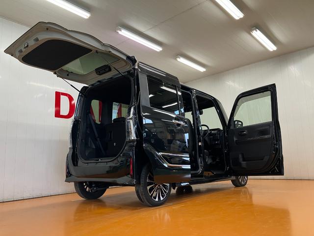 タントカスタムＲＳサポカーＳワイド適合　ドラレコ　ミラクルオープンドア　両側オートスライドドア　電動パーキングブレーキ　パノラマモニター対応　ステアリングスイッチ　シートヒーター　コーナーセンサー　キーフリー（神奈川県）の中古車