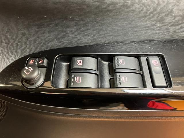 タントカスタムＲＳデイライト　ミラクルオープンドア　オートエアコン　ＵＳＢ接続端子　ＥＴＣ　Ｐスタート　エコアイドル　横滑り防止装置　電動格納ミラー　パワーウインドウ　キーフリー（神奈川県）の中古車