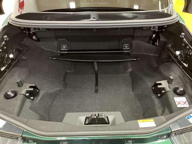 コペンセロ　Ｓオープンカー　二人乗　アクティブトップ　ドラレコ　レカロ製スポーツシート　ｍｏｍｏ製ステアリングホイール　パドルシフト　シートヒーター　ＥＴＣ　ＵＳＢ接続端子　ビルシュタイン製ショックアブソーバー（神奈川県）の中古車