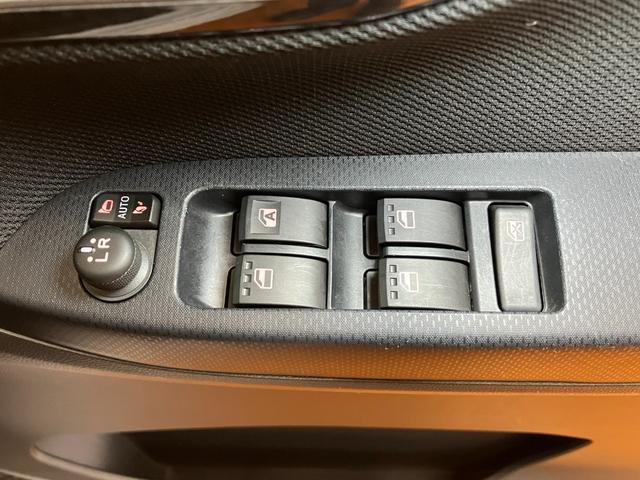 ムーヴカスタム　Ｘ　ＶＳ　ＳＡIIIサポカーＳワイド適合　ドラレコ　パノラマモニター対応　ステアリングスイッチ　ＵＳＢ接続端子　Ｐスタート　運転席シートヒーター　アイドリングストップ　電動格納ミラー　オートハイビーム　キーフリー（神奈川県）の中古車