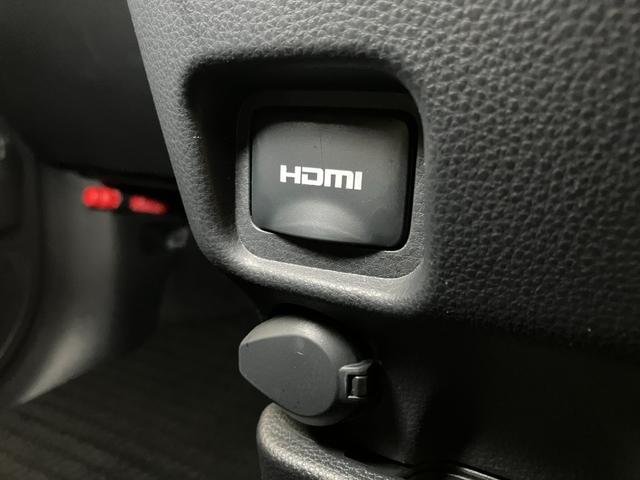 ヴォクシーＳ−Ｚ衝突被害軽減ブレーキシステム　３列シート　クリアランスソナー　レーダークルーズコントロール　シートヒーター　電動パーキングブレーキ　ダブルエアコン　後席モニター　両側オートスライドドア（神奈川県）の中古車