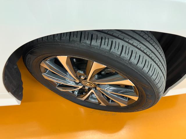 ヴォクシーＳ−Ｚ衝突被害軽減ブレーキシステム　３列シート　クリアランスソナー　レーダークルーズコントロール　シートヒーター　電動パーキングブレーキ　ダブルエアコン　後席モニター　両側オートスライドドア（神奈川県）の中古車