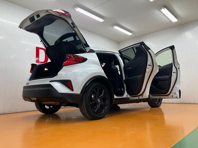 Ｃ−ＨＲＧ　モード　ネロ　セーフティプラスII衝突被害軽減ブレーキシステム　ドラレコ　クルーズコントロール　ステアリングスイッチ　電動パーキングブレーキ　ＵＳＢ接続端子　ＥＴＣ　Ｐスタートブラインドスポットモニター　キーフリー（神奈川県）の中古車