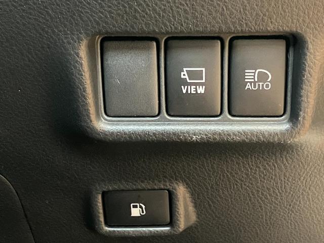 Ｃ−ＨＲＧ　モード　ネロ　セーフティプラスII衝突被害軽減ブレーキシステム　ドラレコ　クルーズコントロール　ステアリングスイッチ　電動パーキングブレーキ　ＵＳＢ接続端子　ＥＴＣ　Ｐスタートブラインドスポットモニター　キーフリー（神奈川県）の中古車