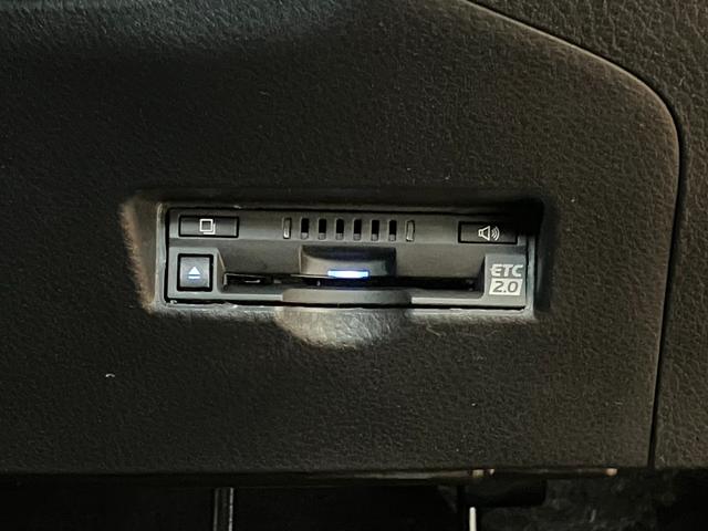 Ｃ−ＨＲＧ　モード　ネロ　セーフティプラスII衝突被害軽減ブレーキシステム　ドラレコ　クルーズコントロール　ステアリングスイッチ　電動パーキングブレーキ　ＵＳＢ接続端子　ＥＴＣ　Ｐスタートブラインドスポットモニター　キーフリー（神奈川県）の中古車